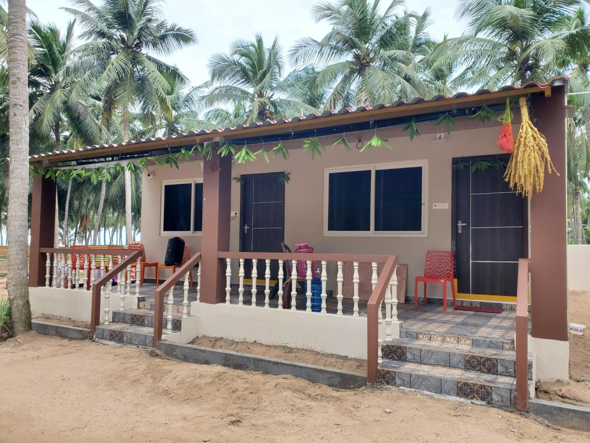 Coastline Beach Resort Perupalem 外观 照片